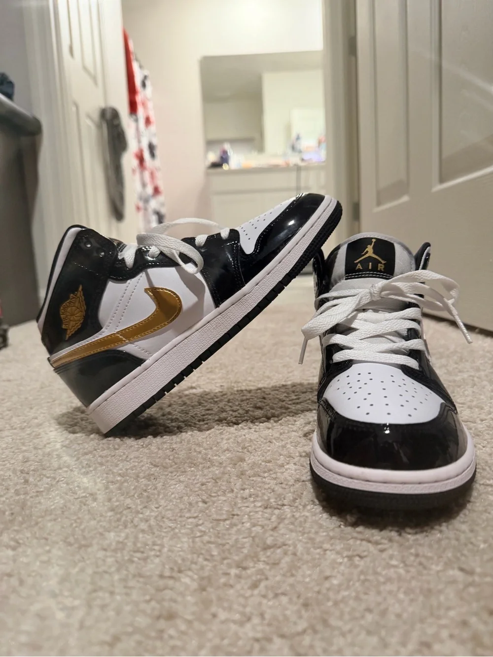 Jordan High-Top Sneakers - White Black Gold